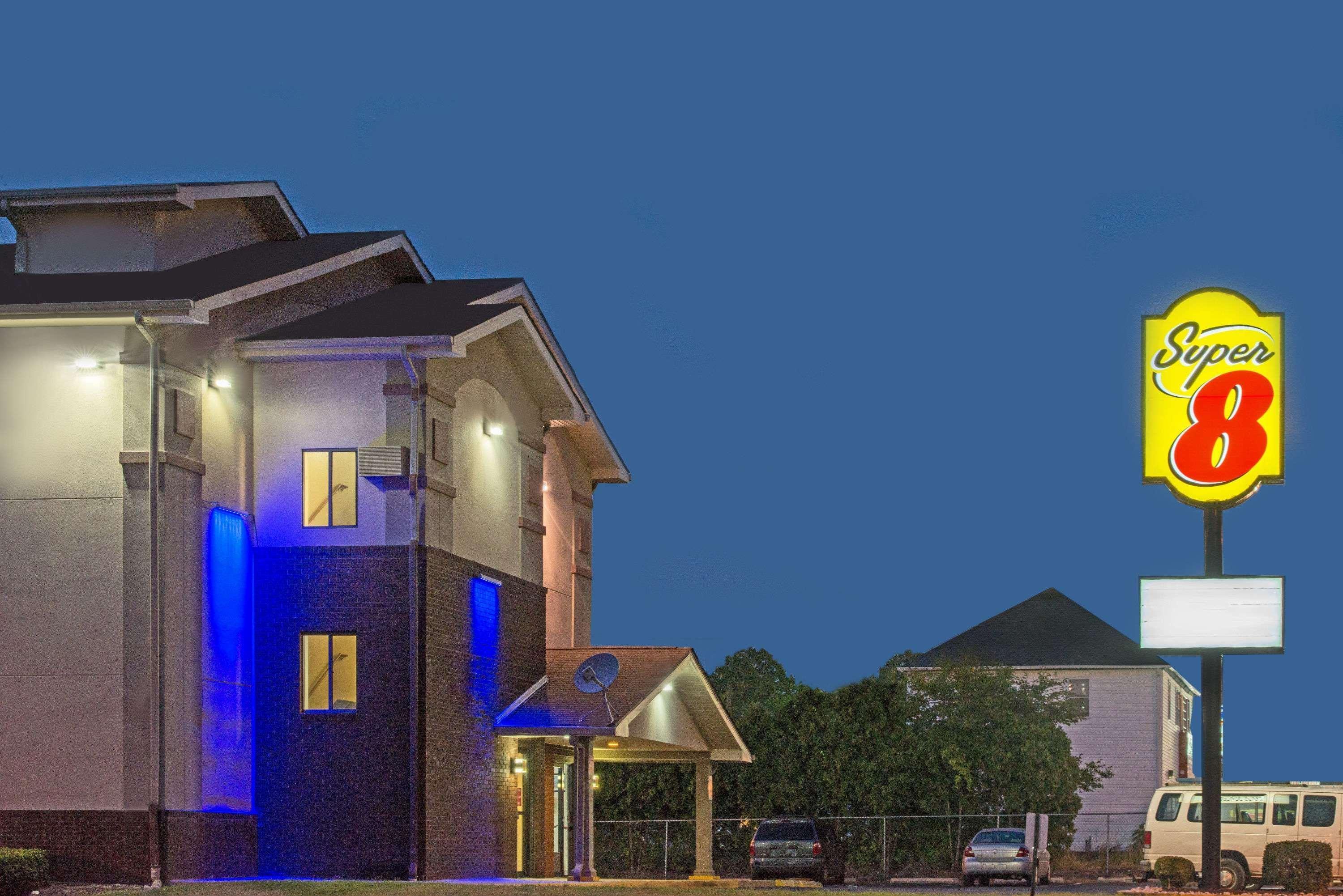 ซูเปอร์ 8 บาย วินด์แฮม นิวคาสเซิล Hotel นิวแคสเซิล ภายนอก รูปภาพ
