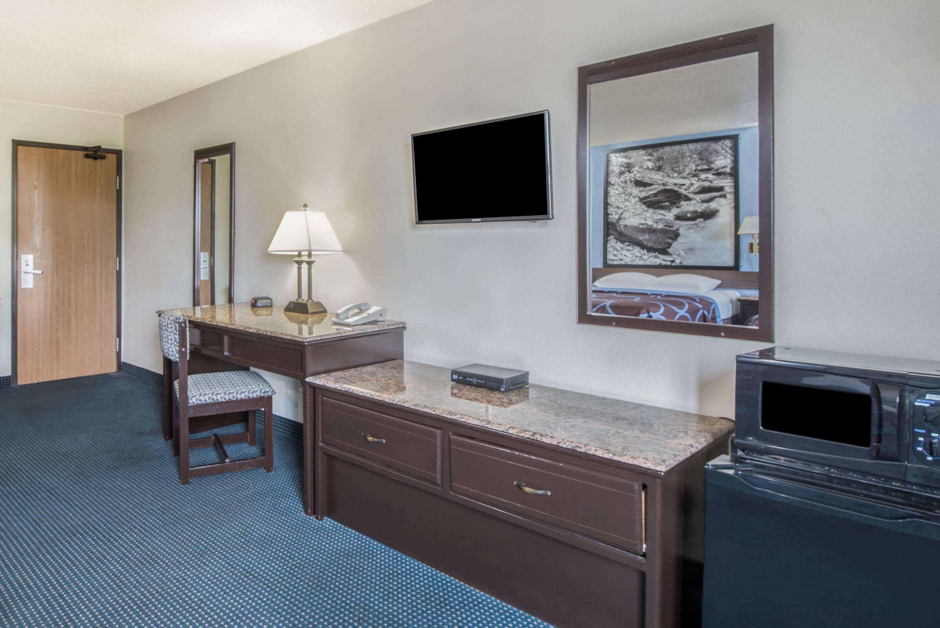 ซูเปอร์ 8 บาย วินด์แฮม นิวคาสเซิล Hotel นิวแคสเซิล ภายนอก รูปภาพ